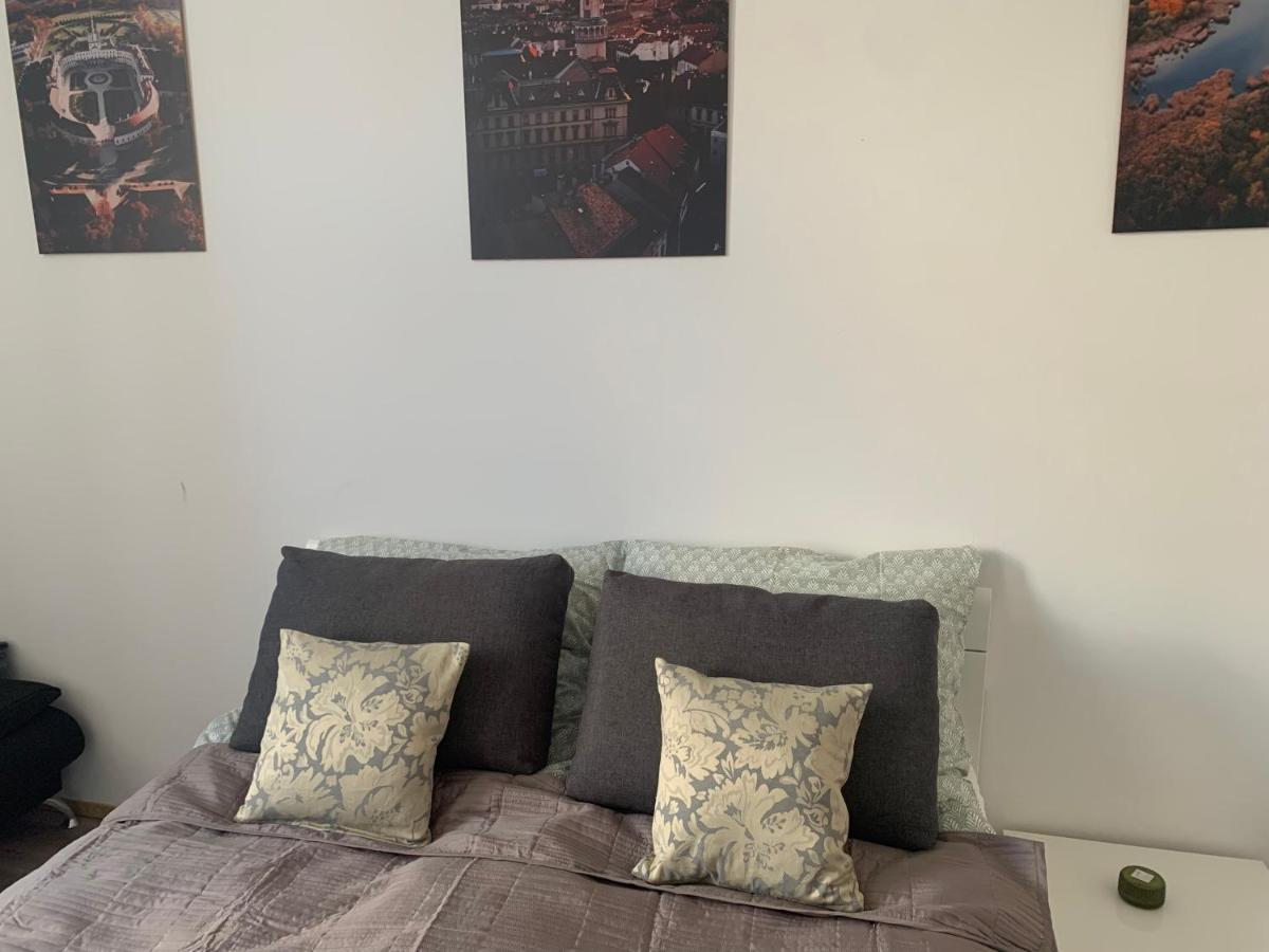 Studio77 Apartman Lägenhet Sopron Exteriör bild