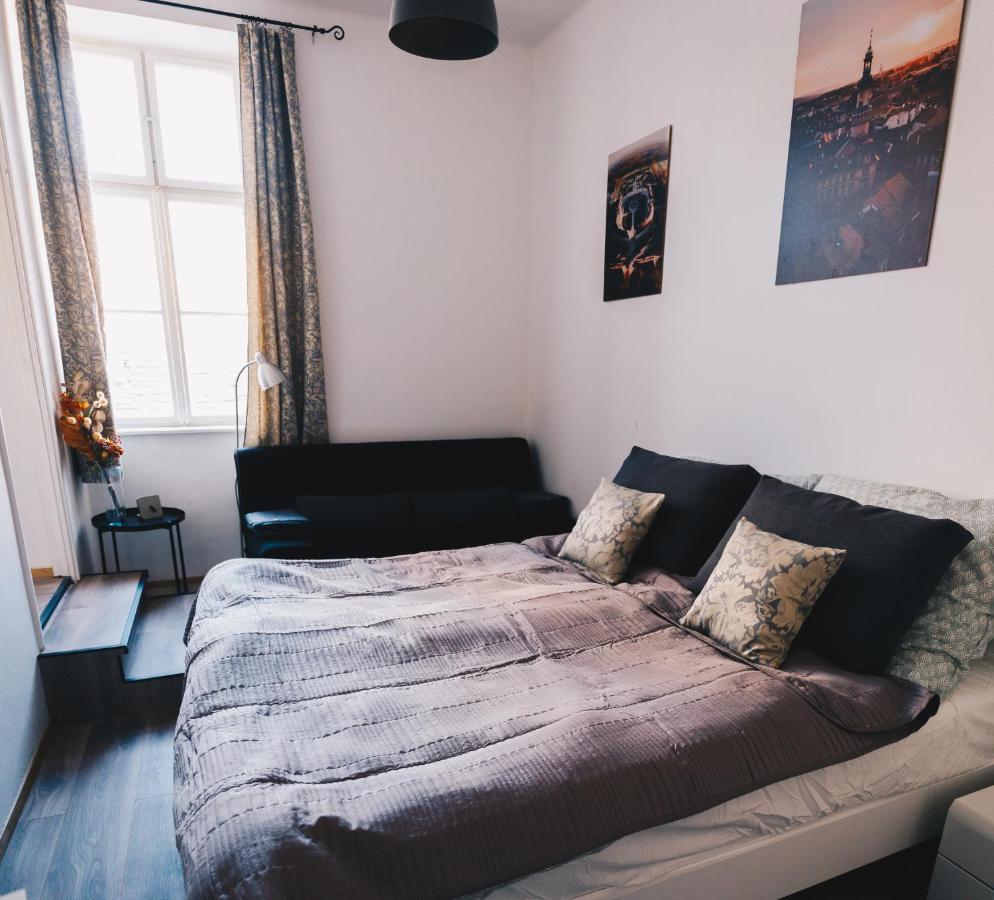 Studio77 Apartman Lägenhet Sopron Exteriör bild