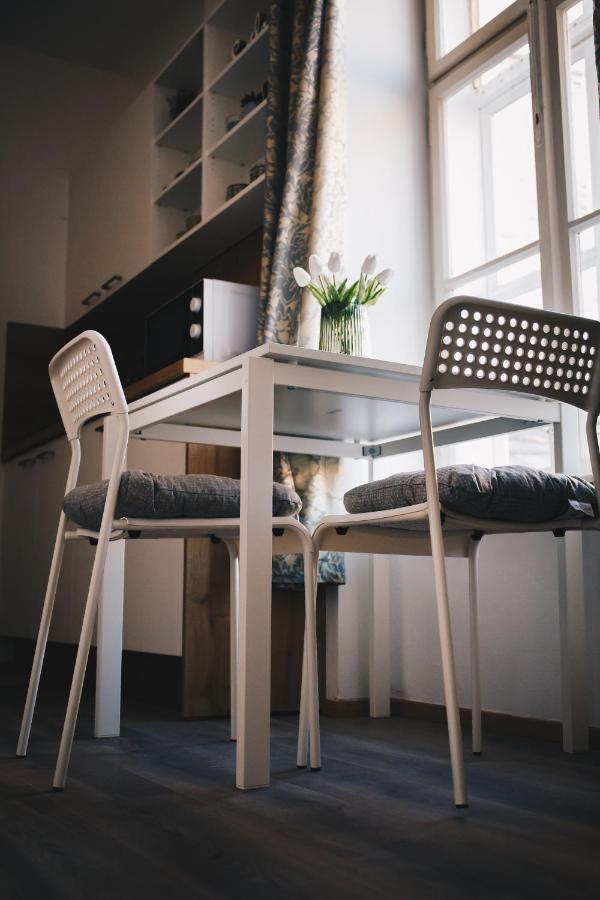 Studio77 Apartman Lägenhet Sopron Exteriör bild