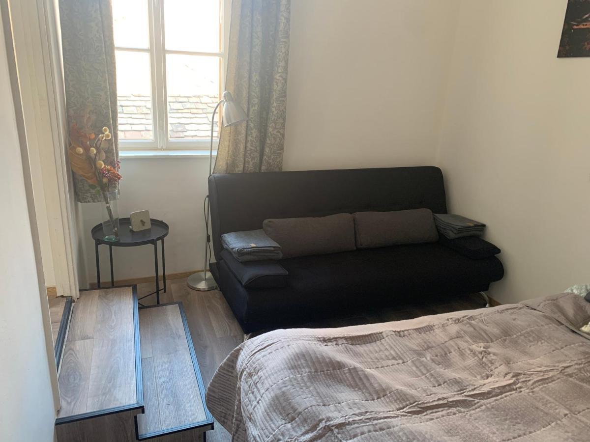 Studio77 Apartman Lägenhet Sopron Exteriör bild